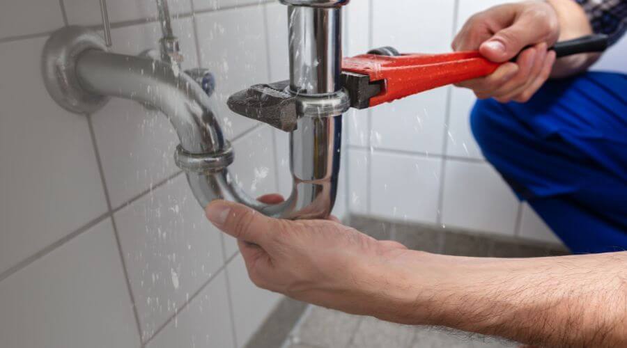 Expert burst pipe repair services in Egnar, CO